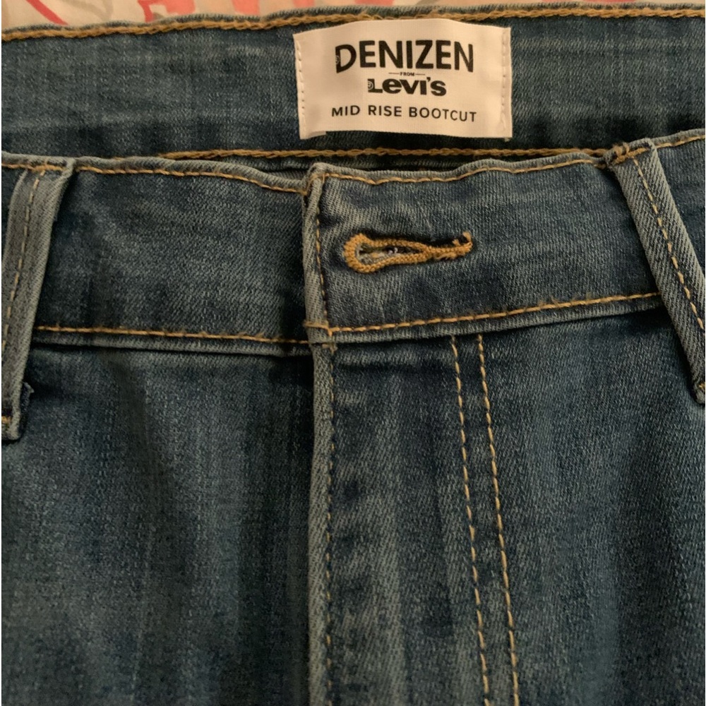 Denison Levi’s woman’s Jeans